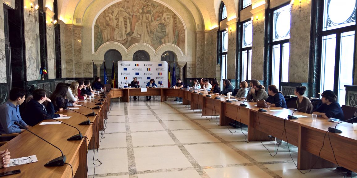 Tinerii au dezbătut pe tema economiei circulare în cadrul Primăriei Sectorului 1