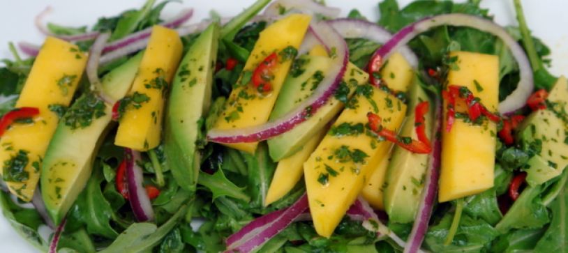 Sprijinim realizarea celei mai mari salate din lume