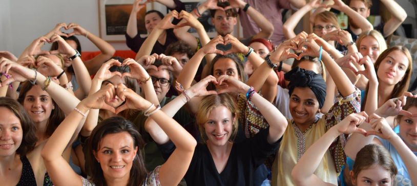 12 ani de când împuternicim copii, tineri, profesori și ONG-uri