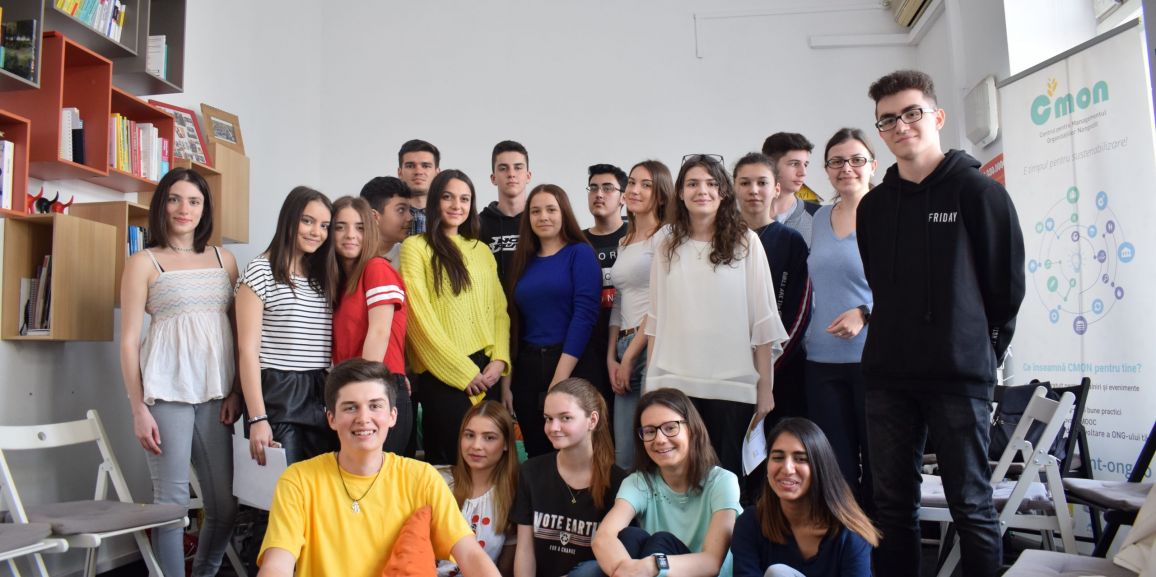 Tinerii din București/Ilfov promovează valorile europene și implicarea civică